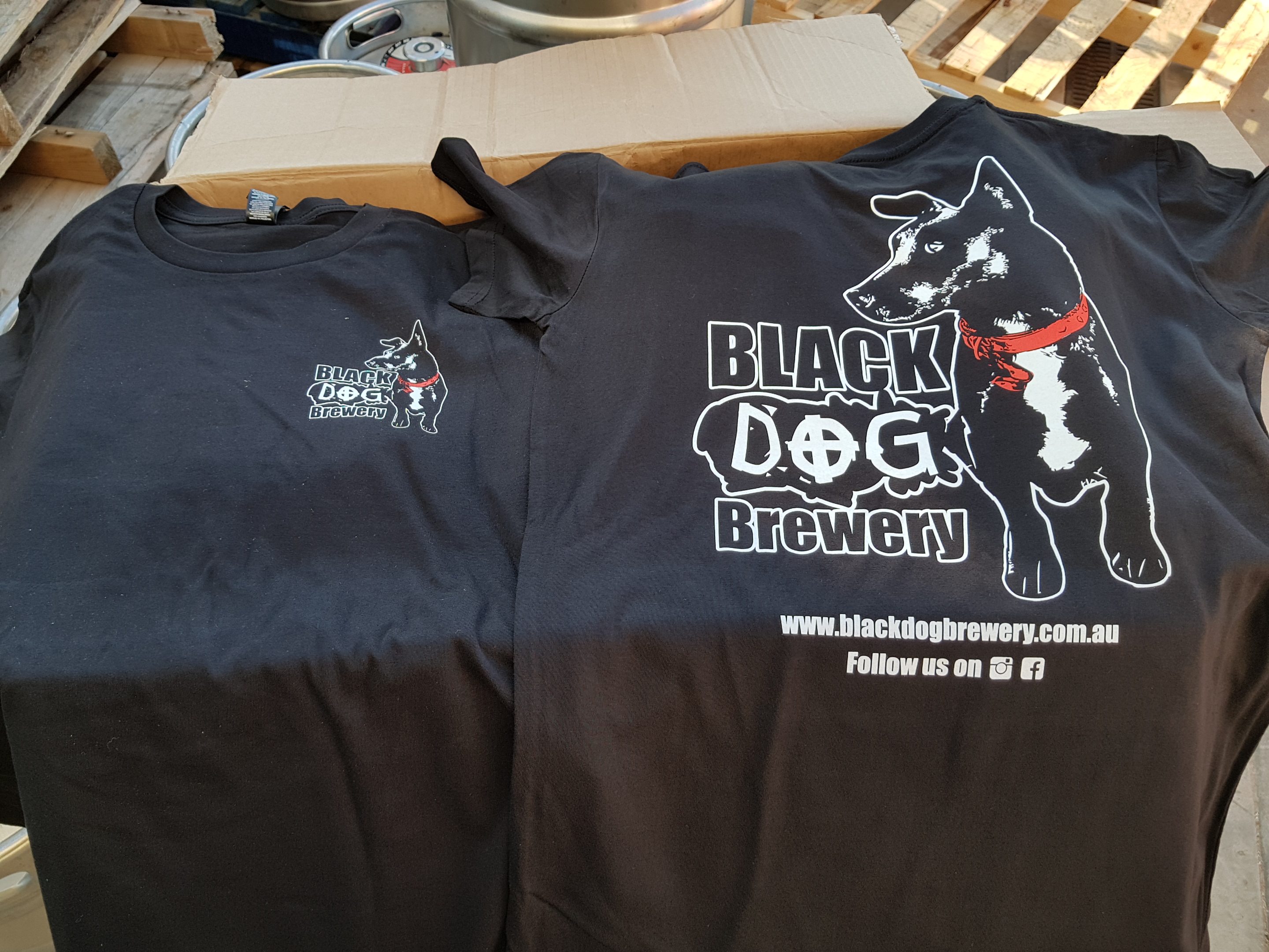 Black Dog Brewery Shop – Black Dog T-Shirt